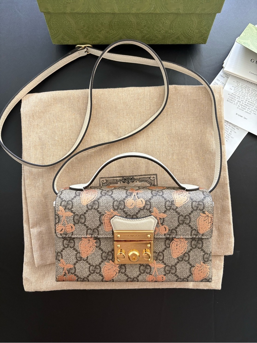 Gucci Beige GG Supreme Canvas Satchel with Peach Motif and Gold Hardware - Picture 1 of 11